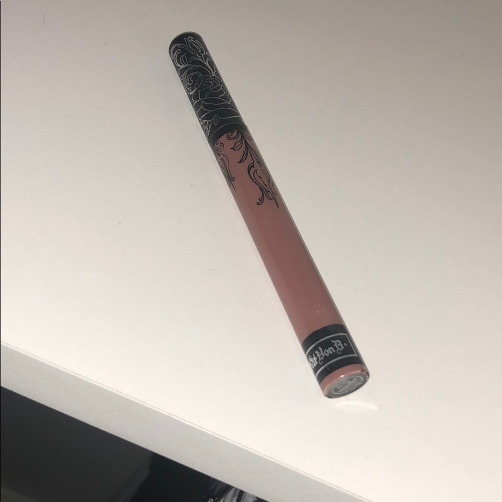 KAT VON D LIQUID LIPSTICK IN BOW N ARROW